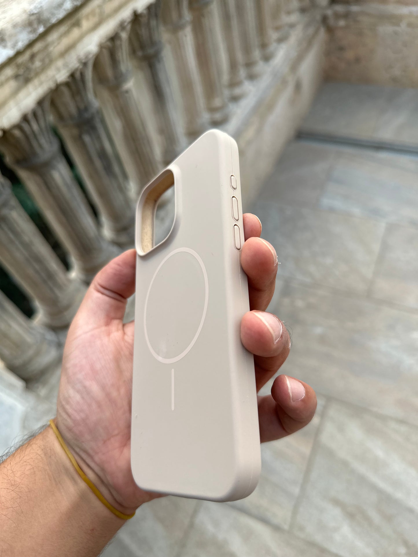 Silicone MagSafe