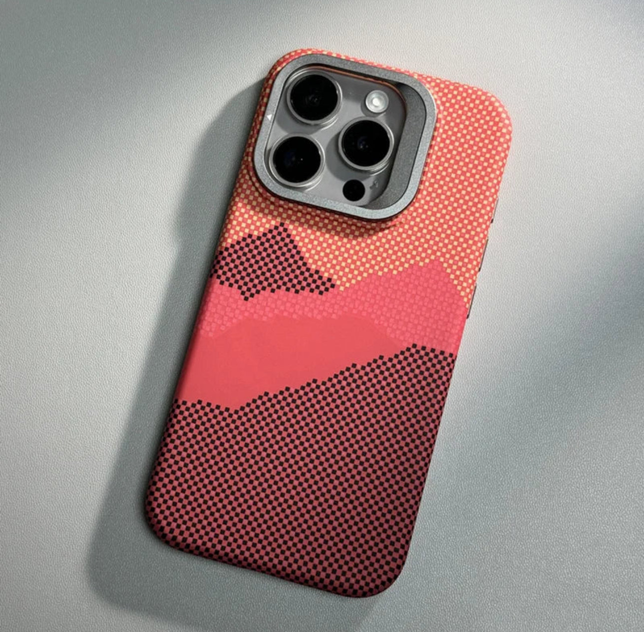 Coque MagSafe avec support d'objectif en alliage, chargement sans fil, Pixels Bergame, coque arrière rigide, iPhone 15 pro max/14Pro Max
