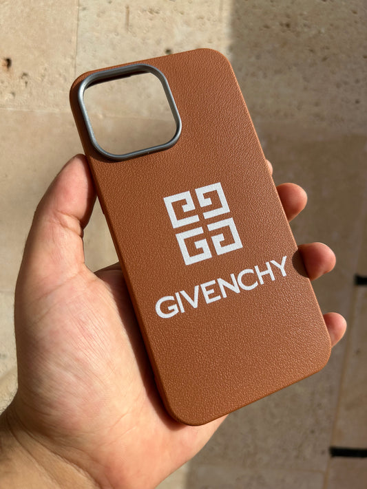 GIVENCHY