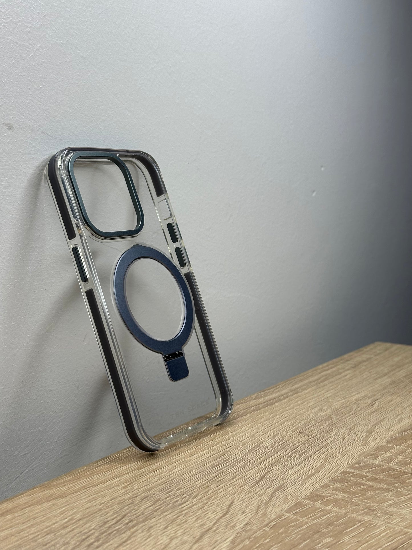 Antichoc côté métal MagSafe support