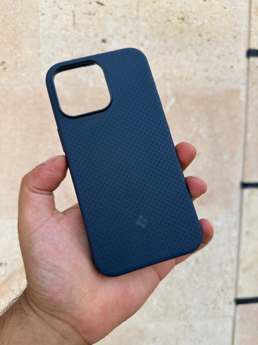 Spigen bleu