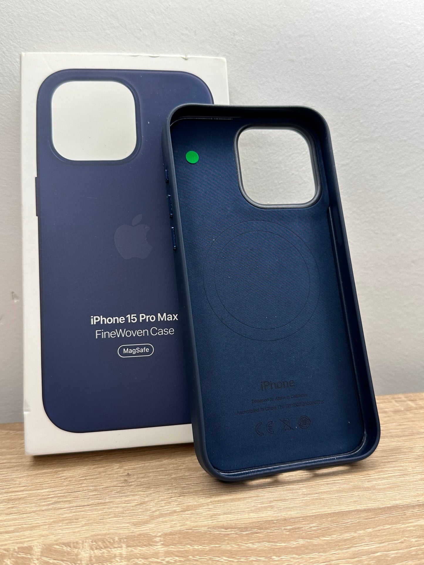 Case Finewoven