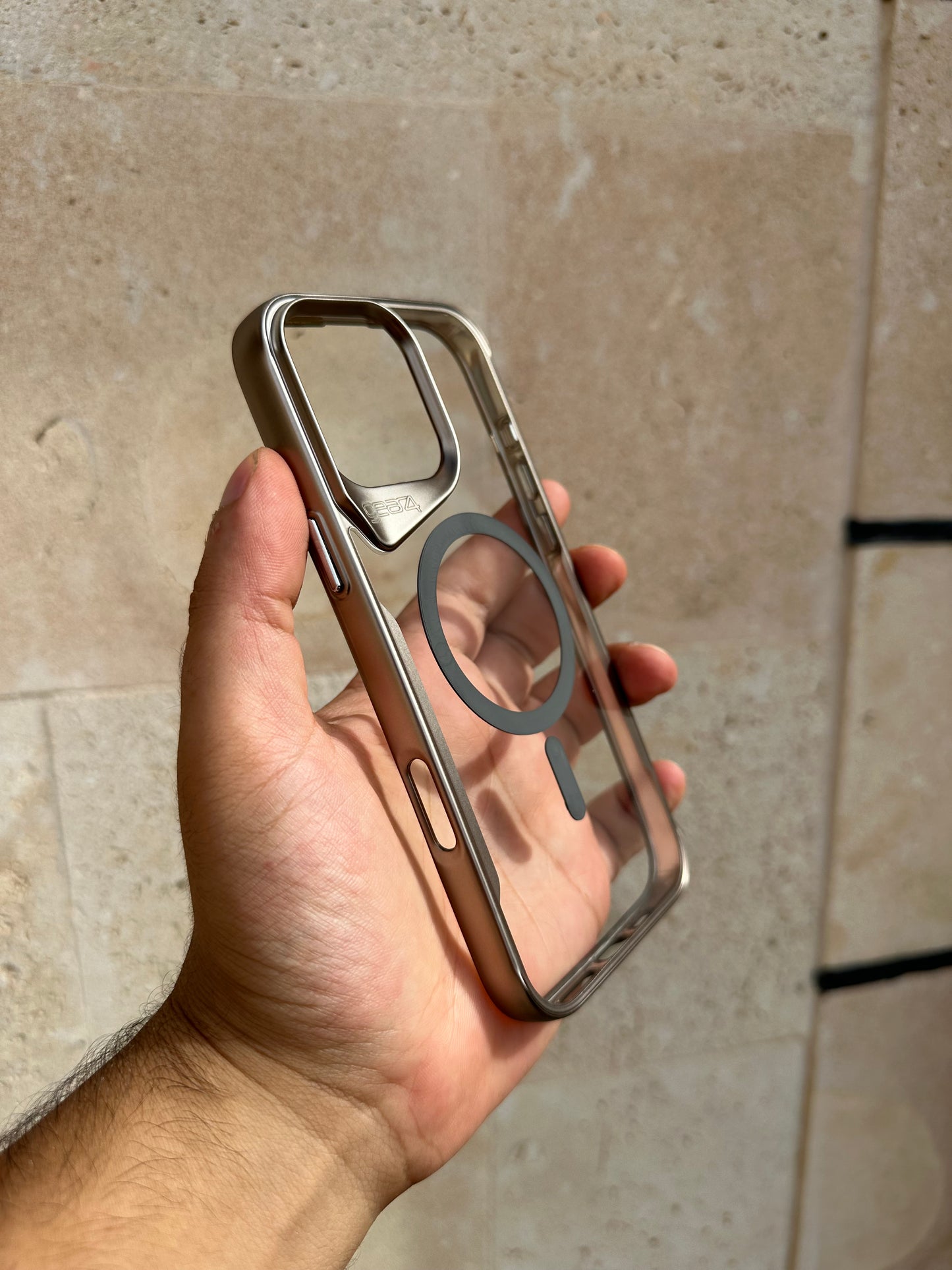 Gear4 MagSafe