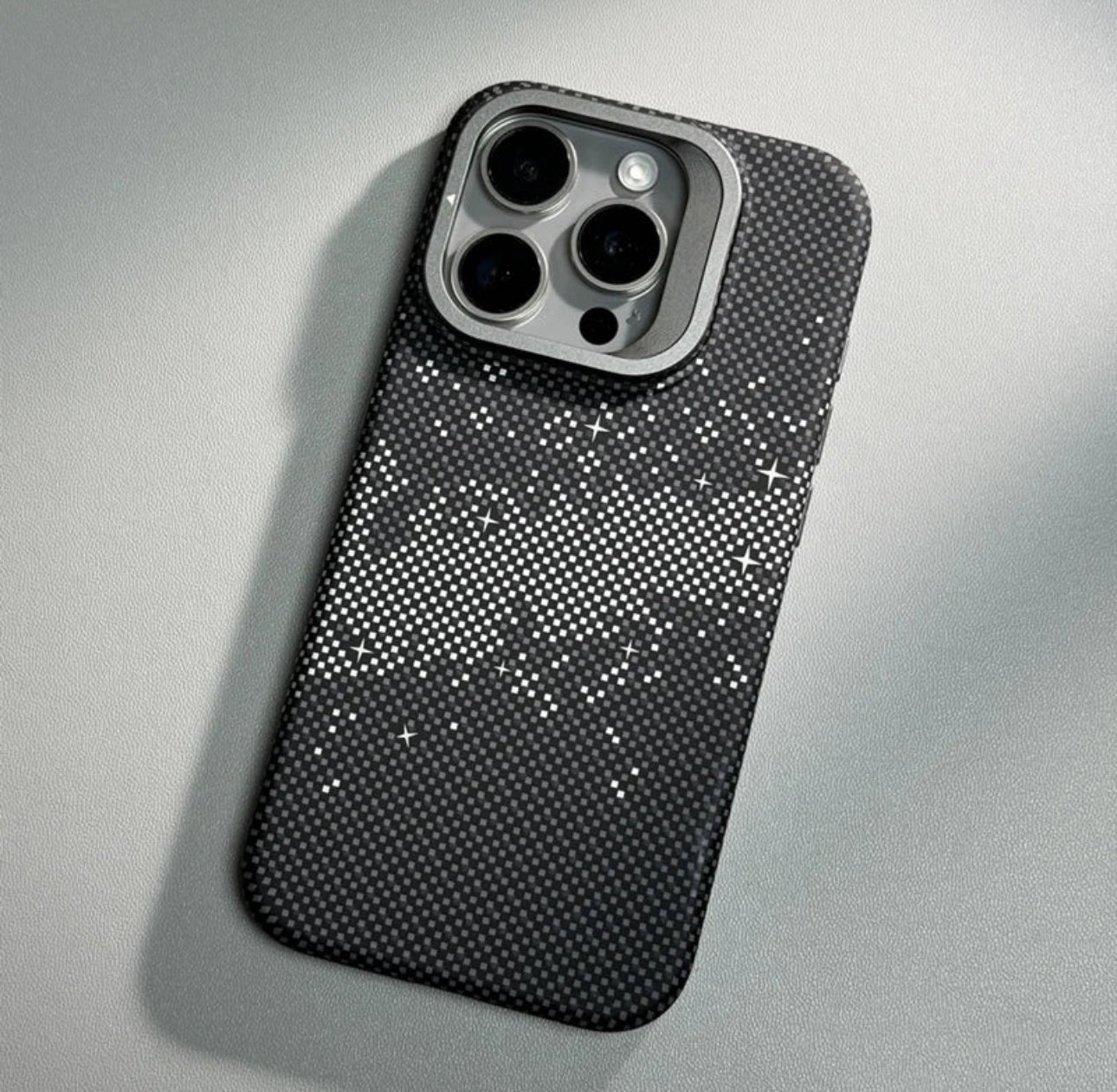 Coque MagSafe avec support d'objectif en alliage, chargement sans fil, Pixels Bergame, coque arrière rigide, iPhone 15 pro max/14Pro Max