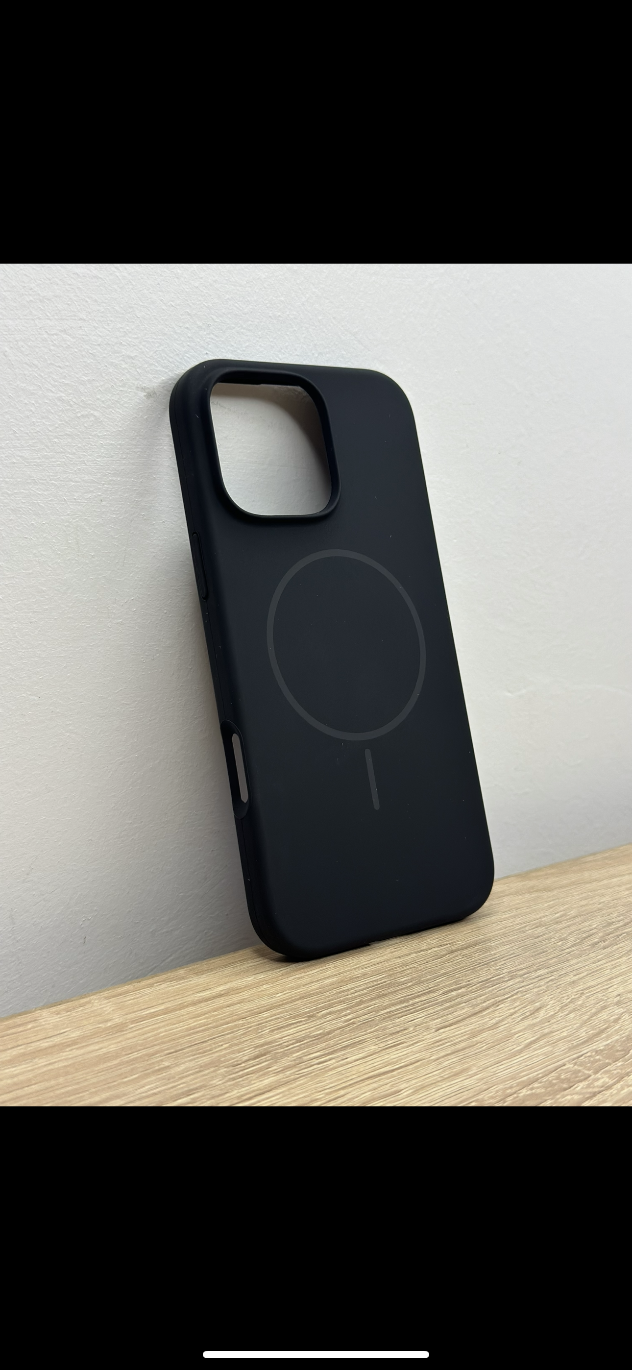 Silicone MagSafe