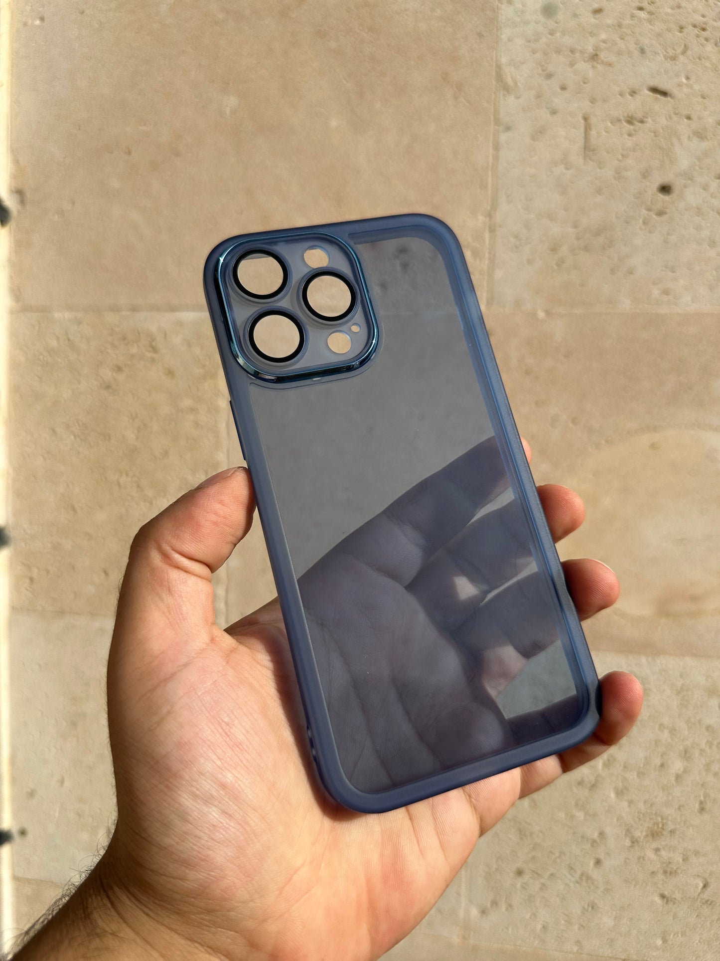 Transparent bleu