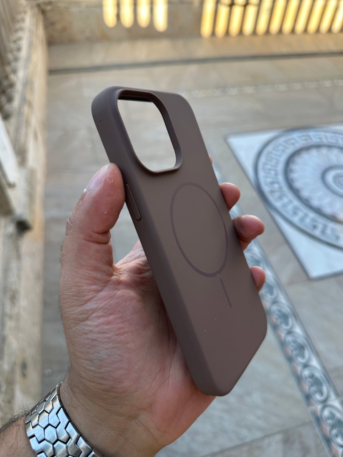 Silicone MagSafe