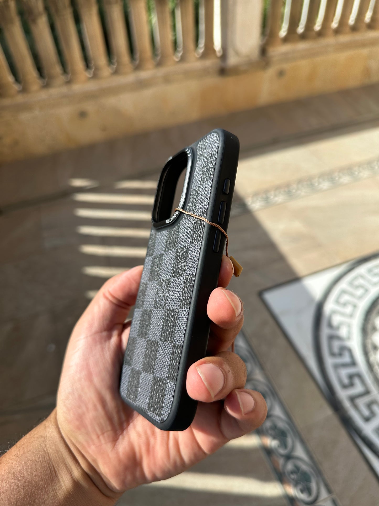 Lv noir