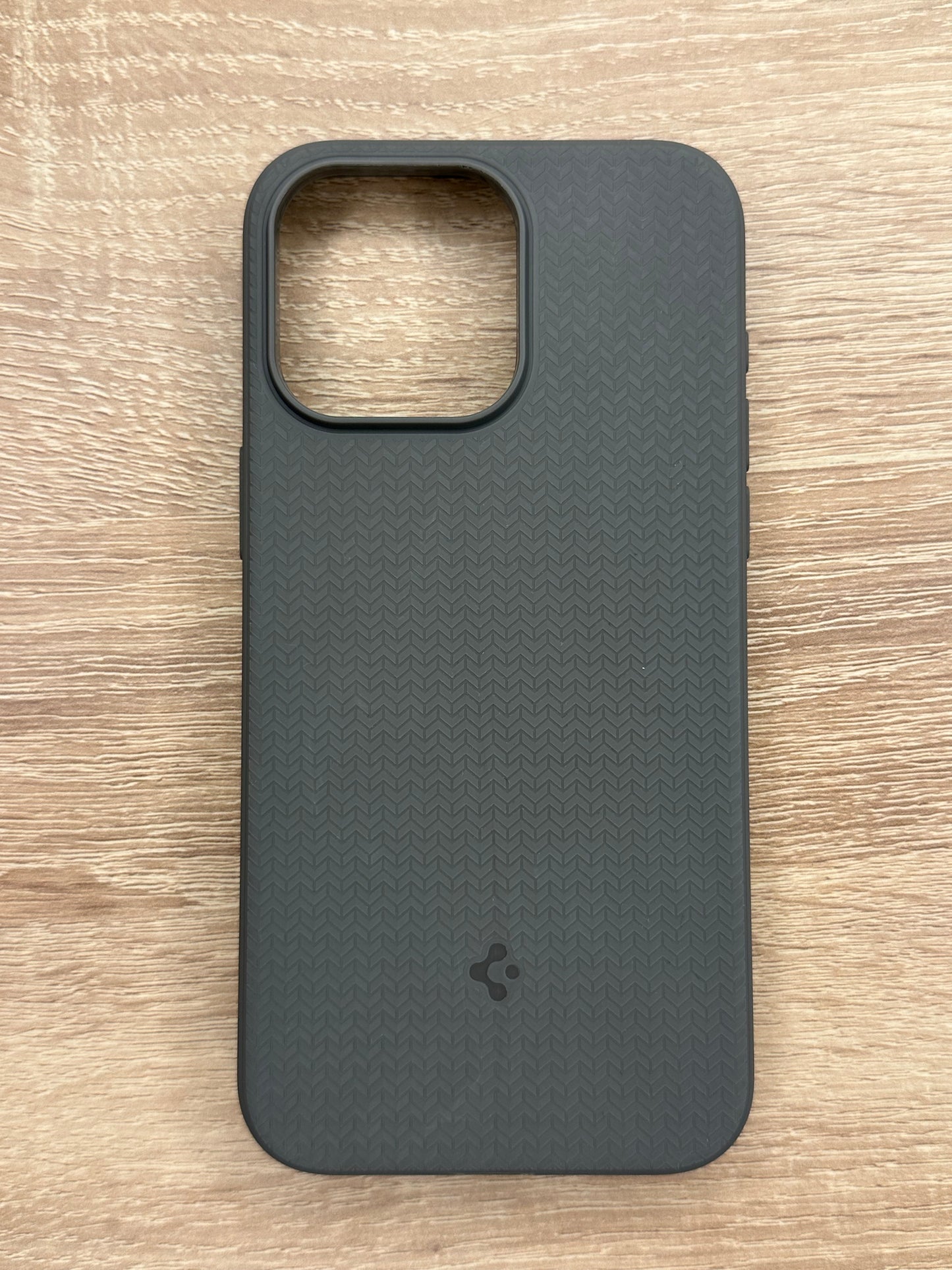 Silicone Spigen MagSafe