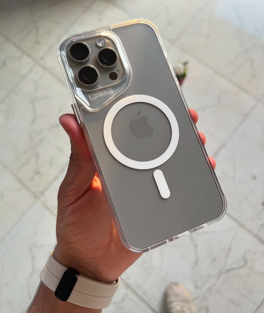 Antichoc GEAR4 transparent magsafe