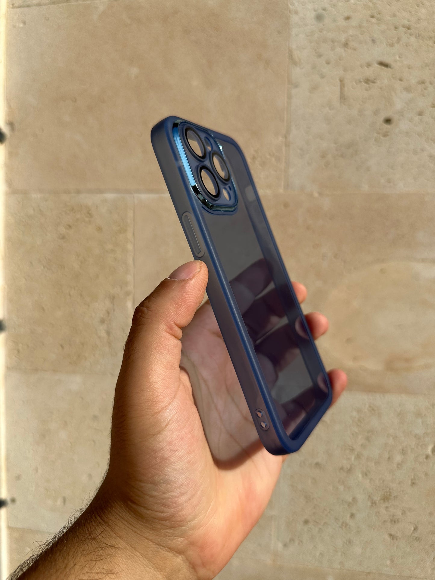 Transparent bleu
