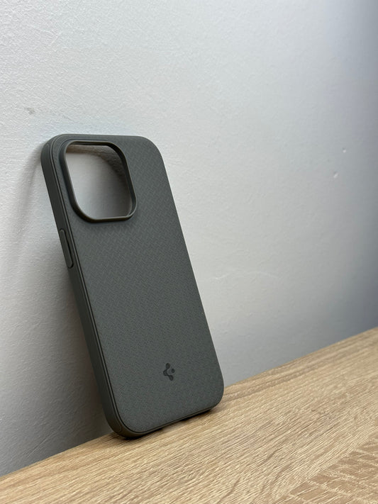 Antichoc Spigen MagSafe