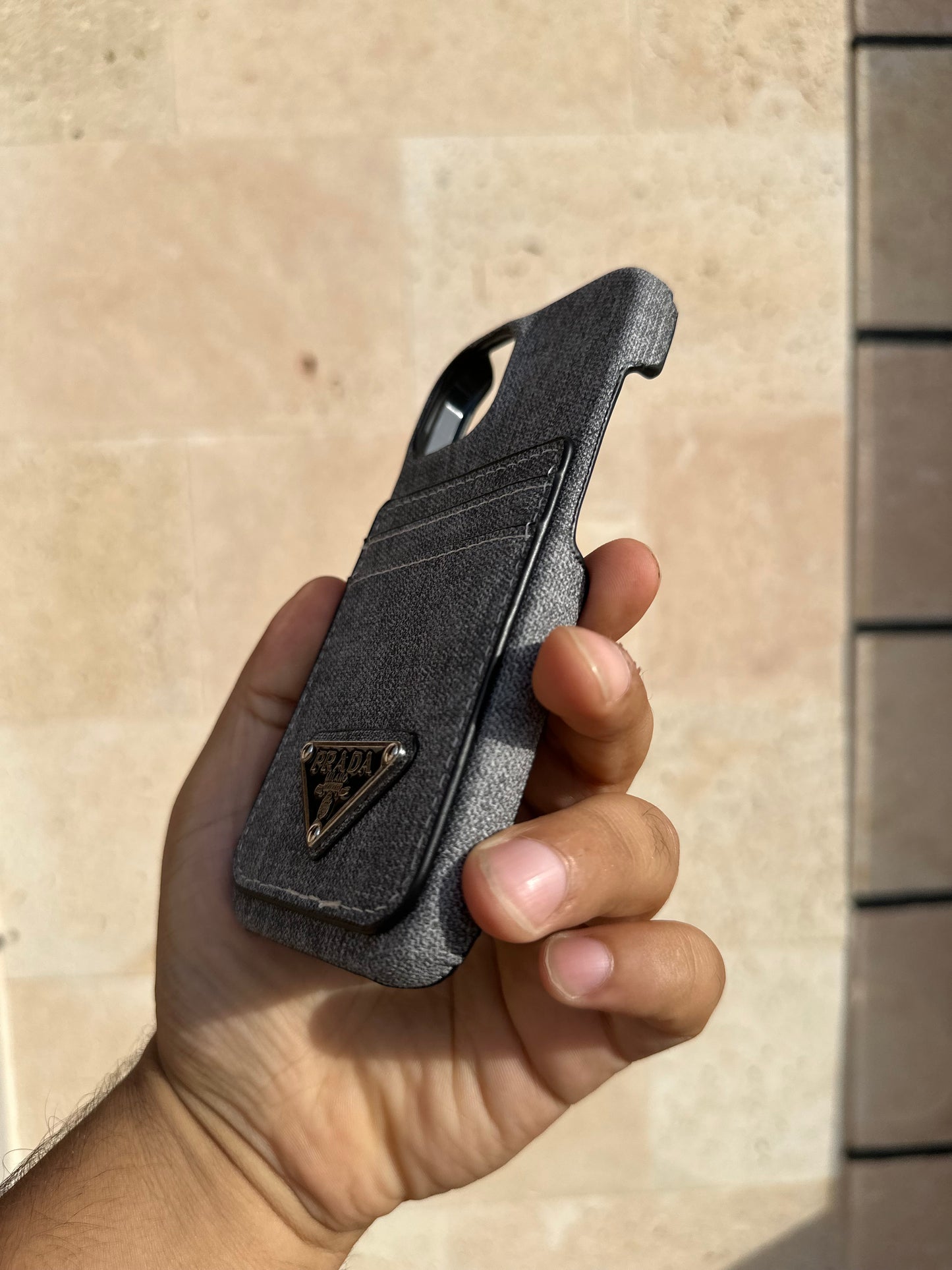 Prada support carte