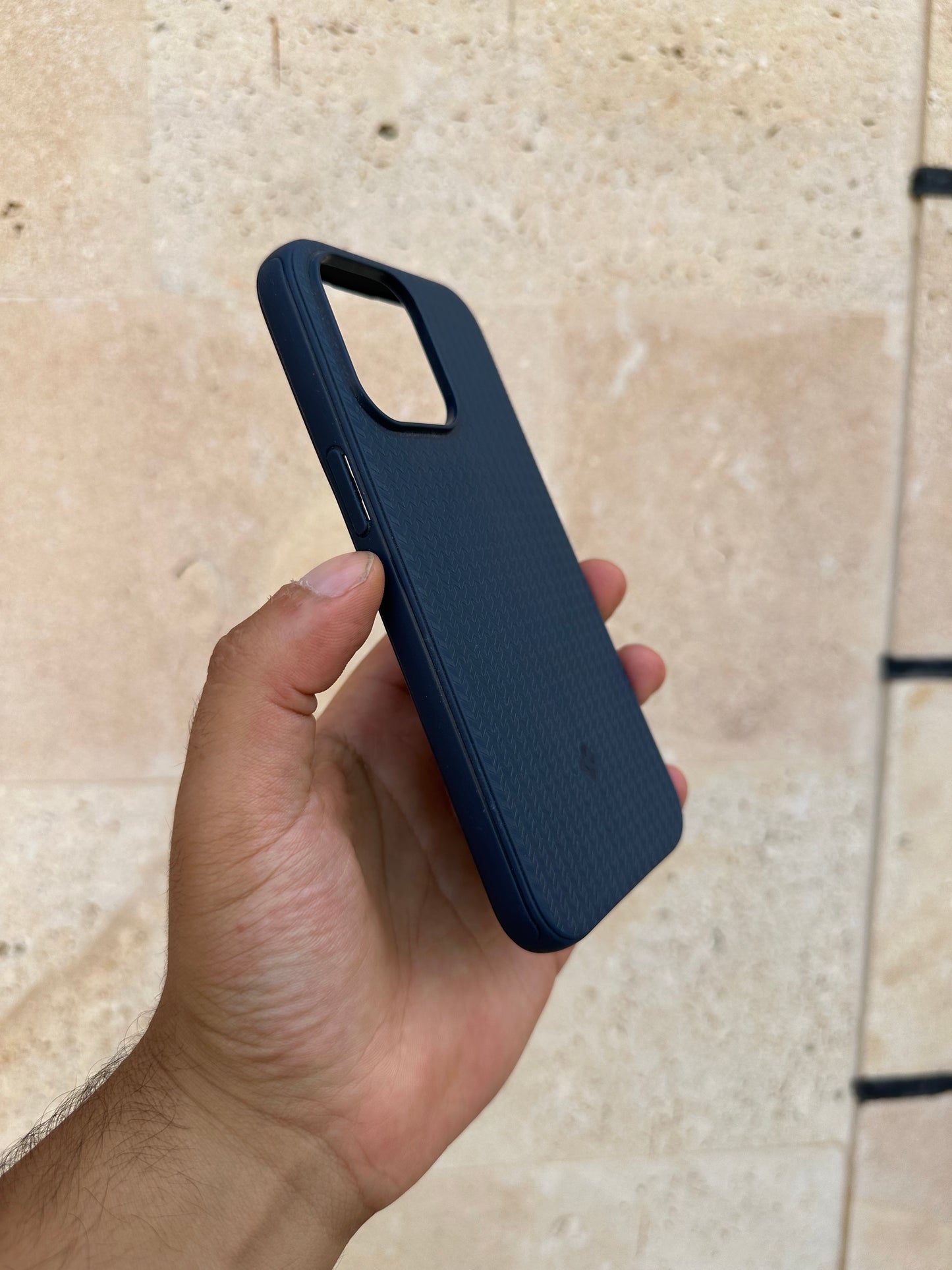 Spigen bleu