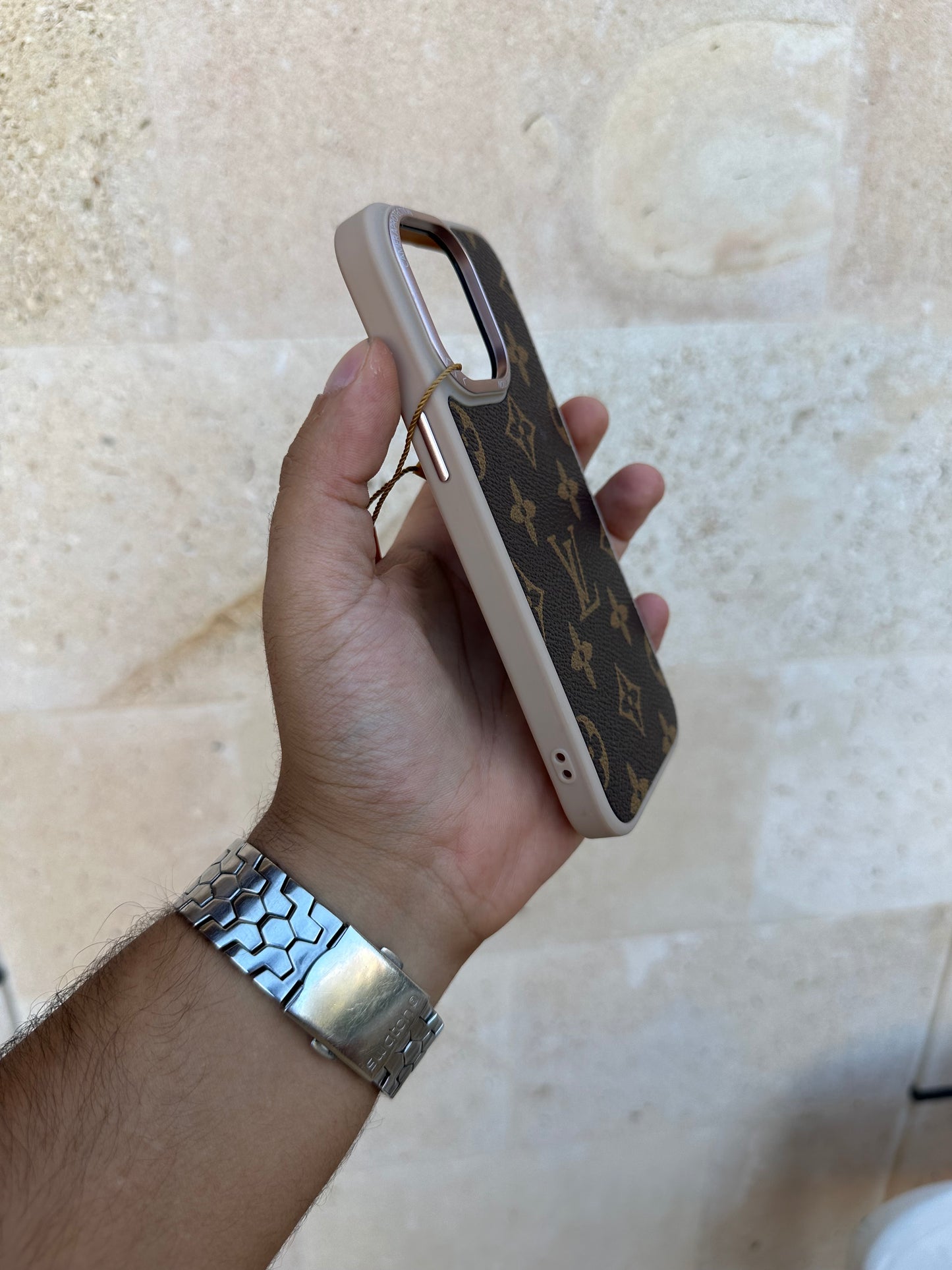 LV