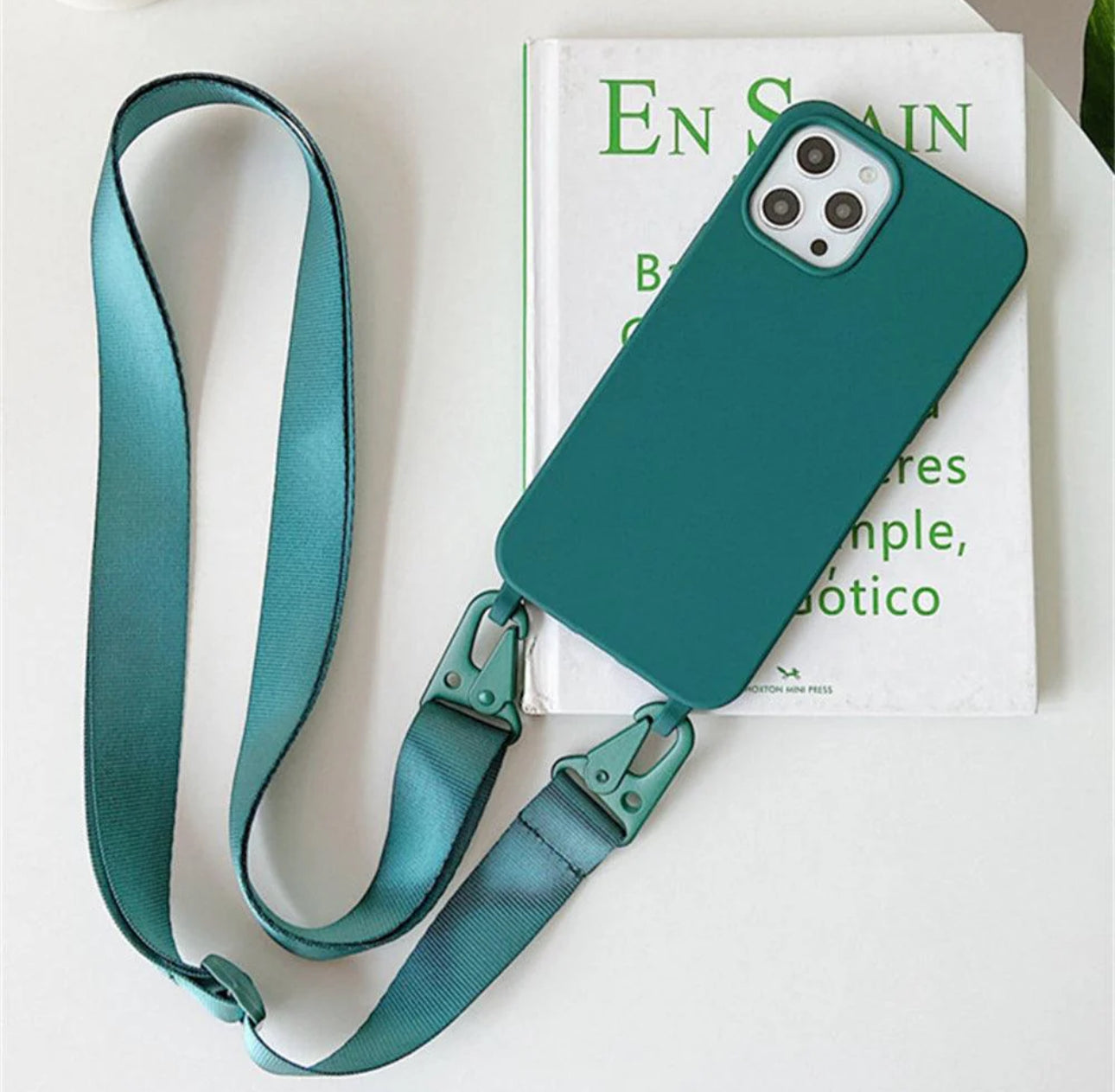Silicone avec cordon