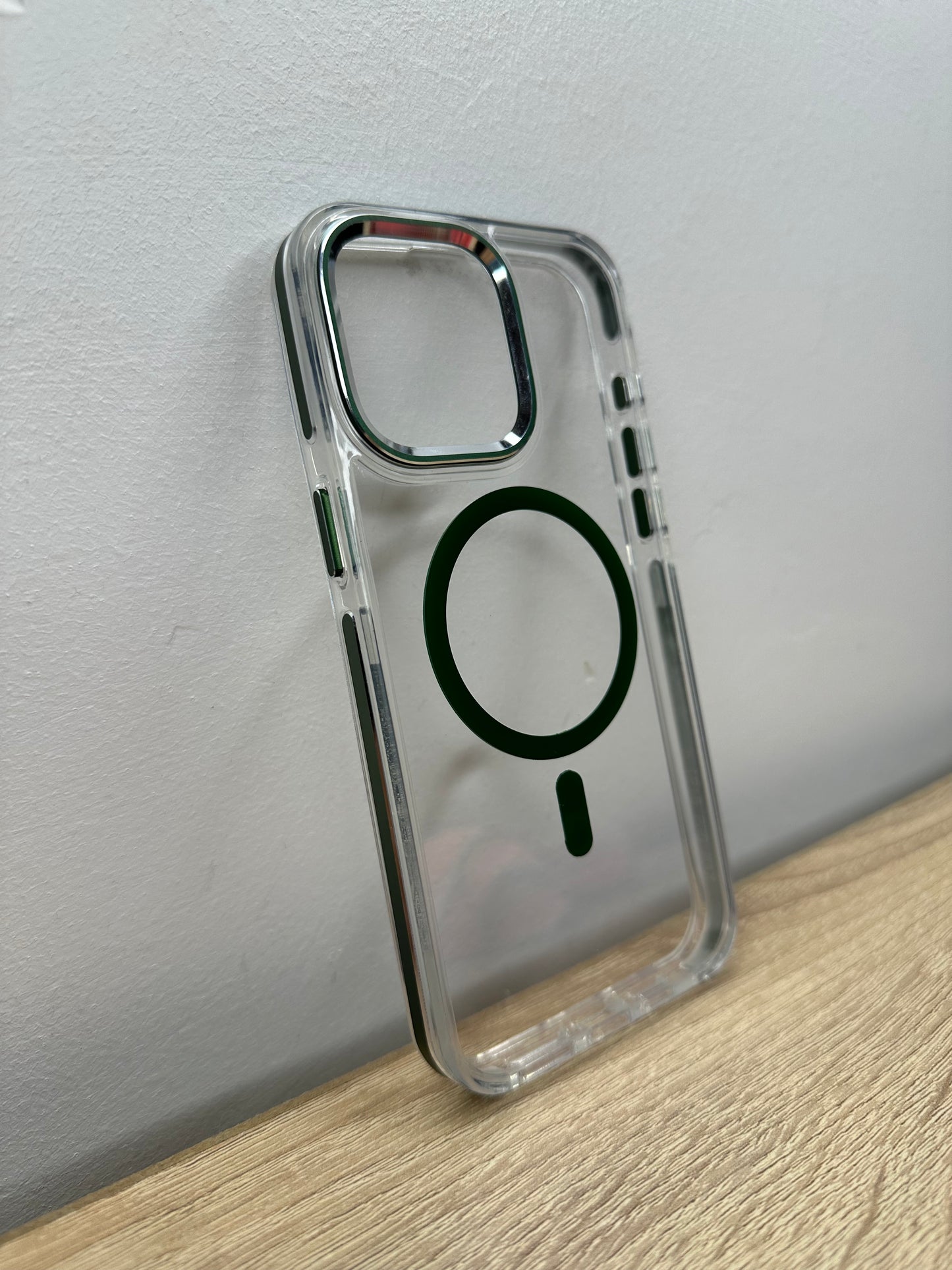 Transparent MagSafe côté métal