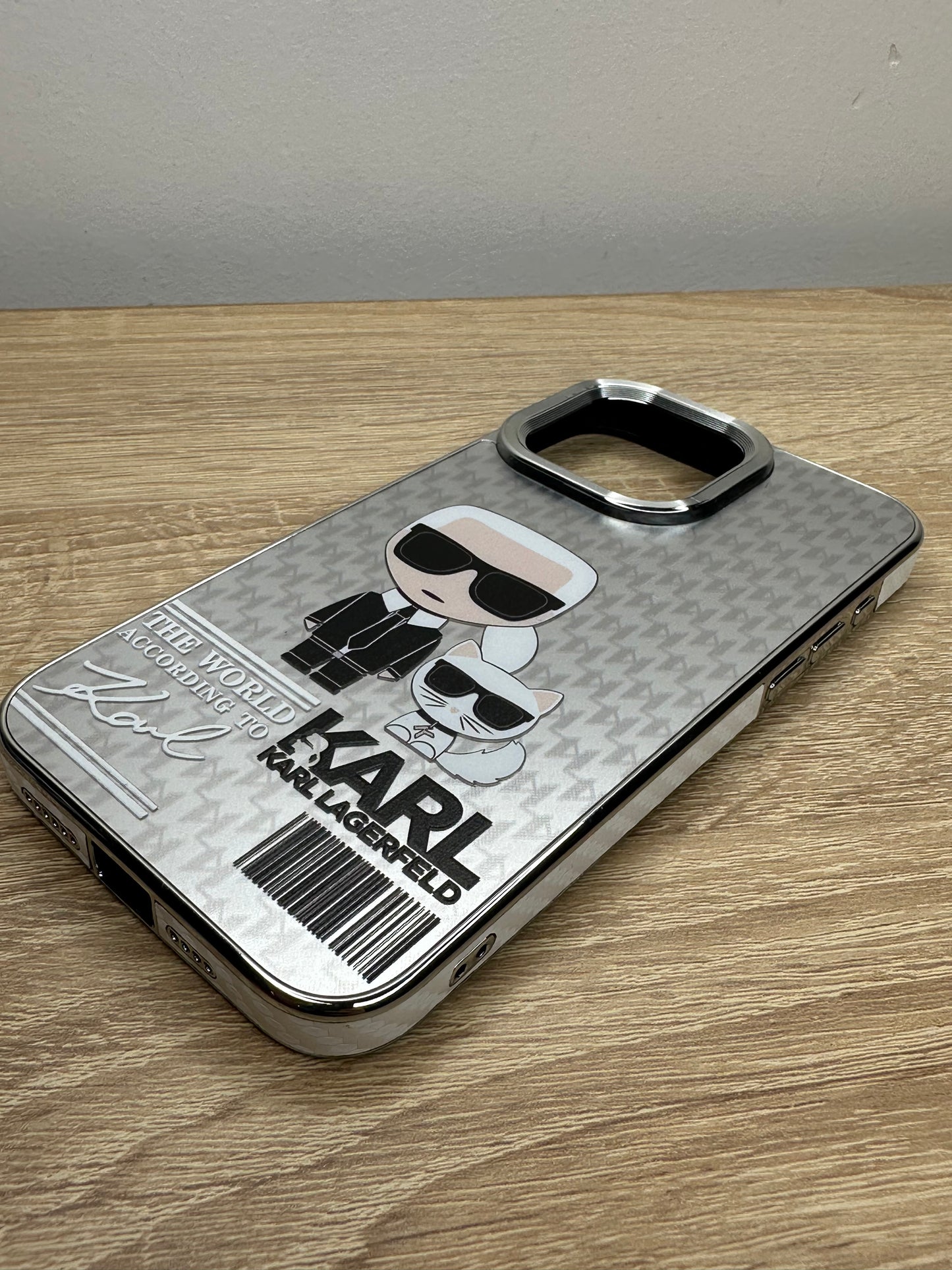 Antichoc Karl Lagerfeld