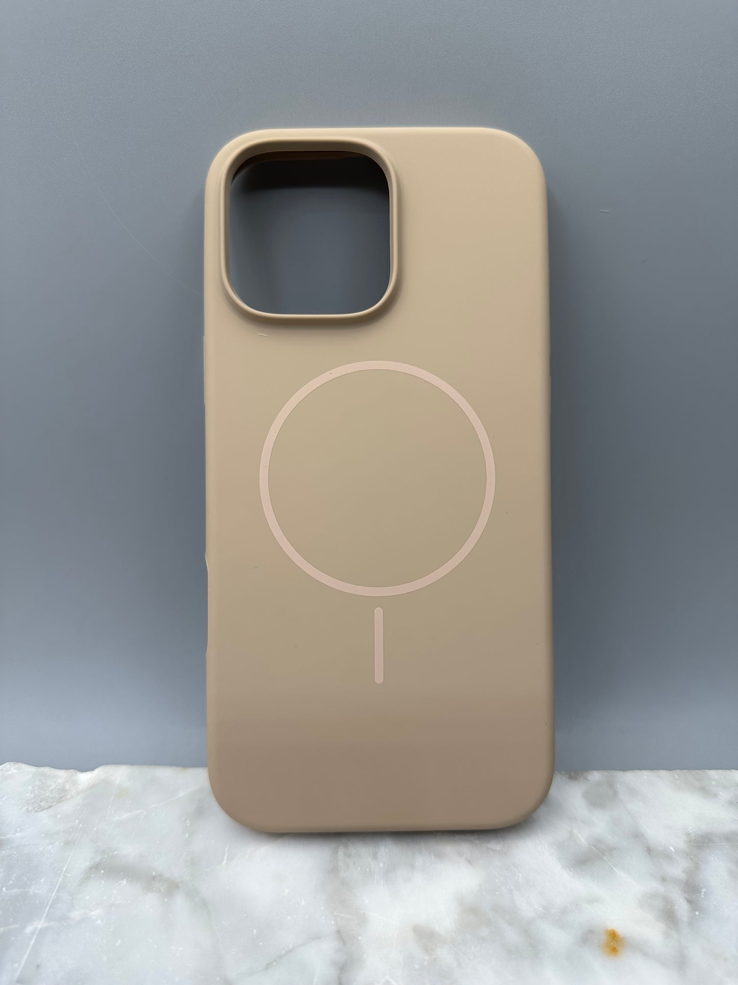 Silicone MagSafe