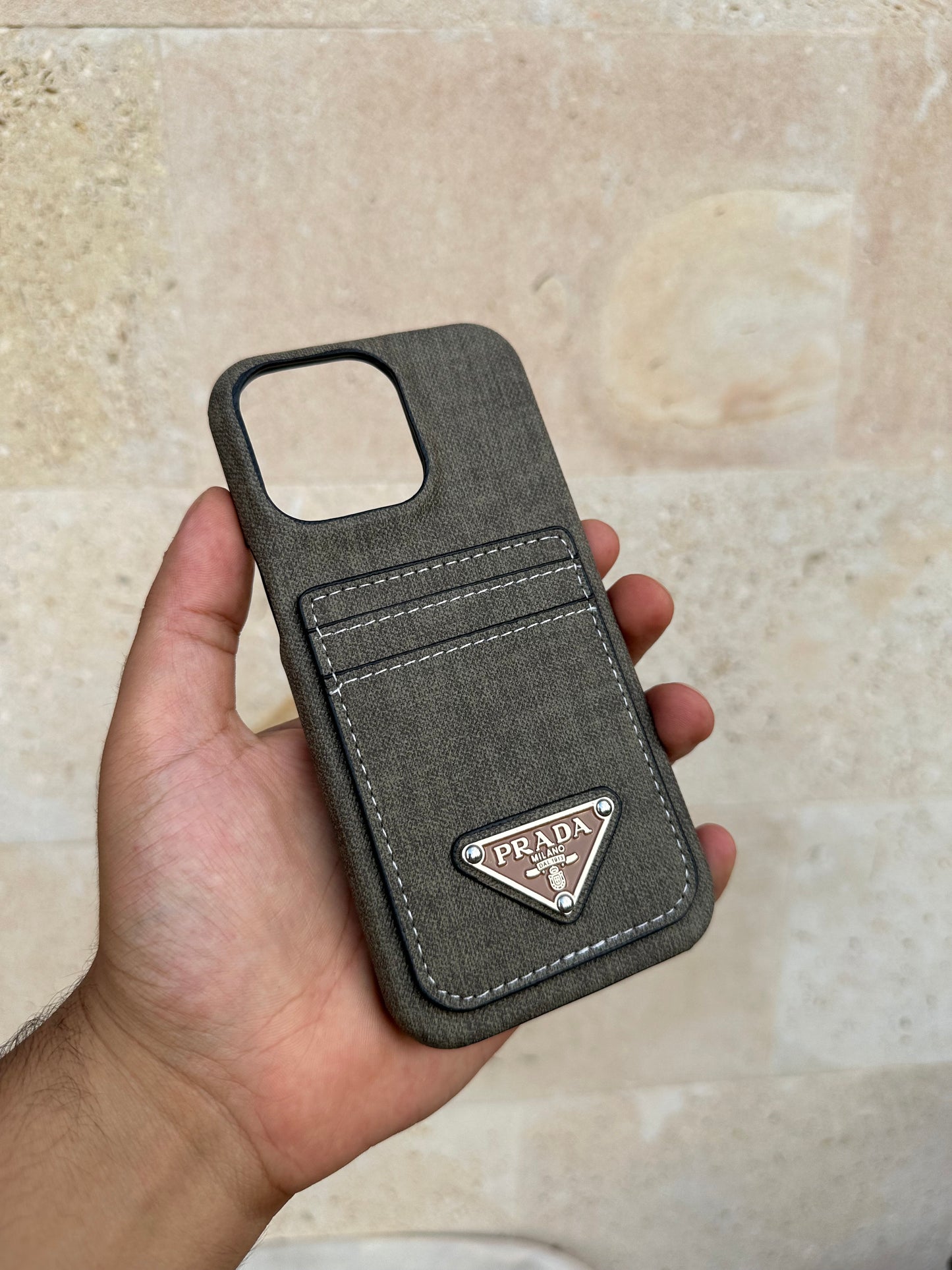 Prada support carte