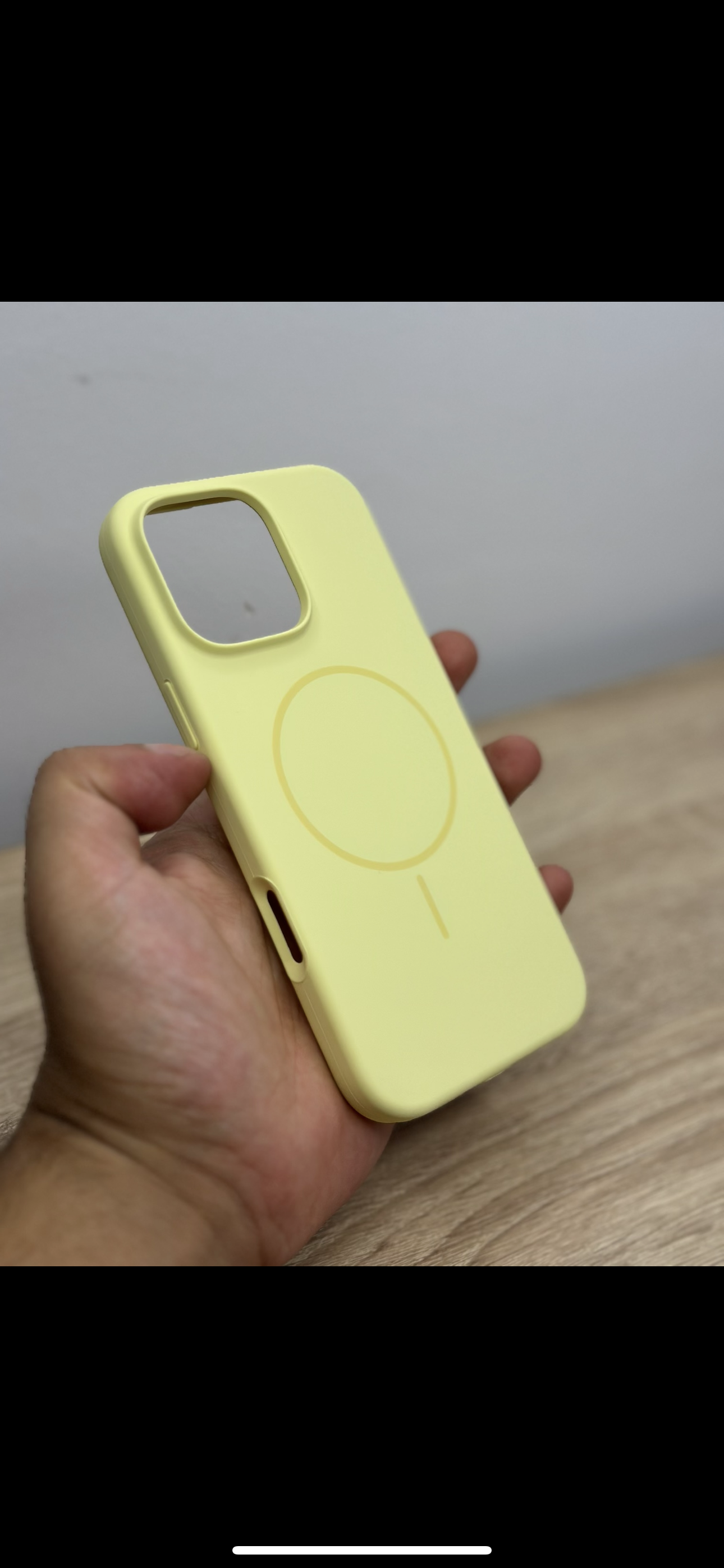 Silicone MagSafe