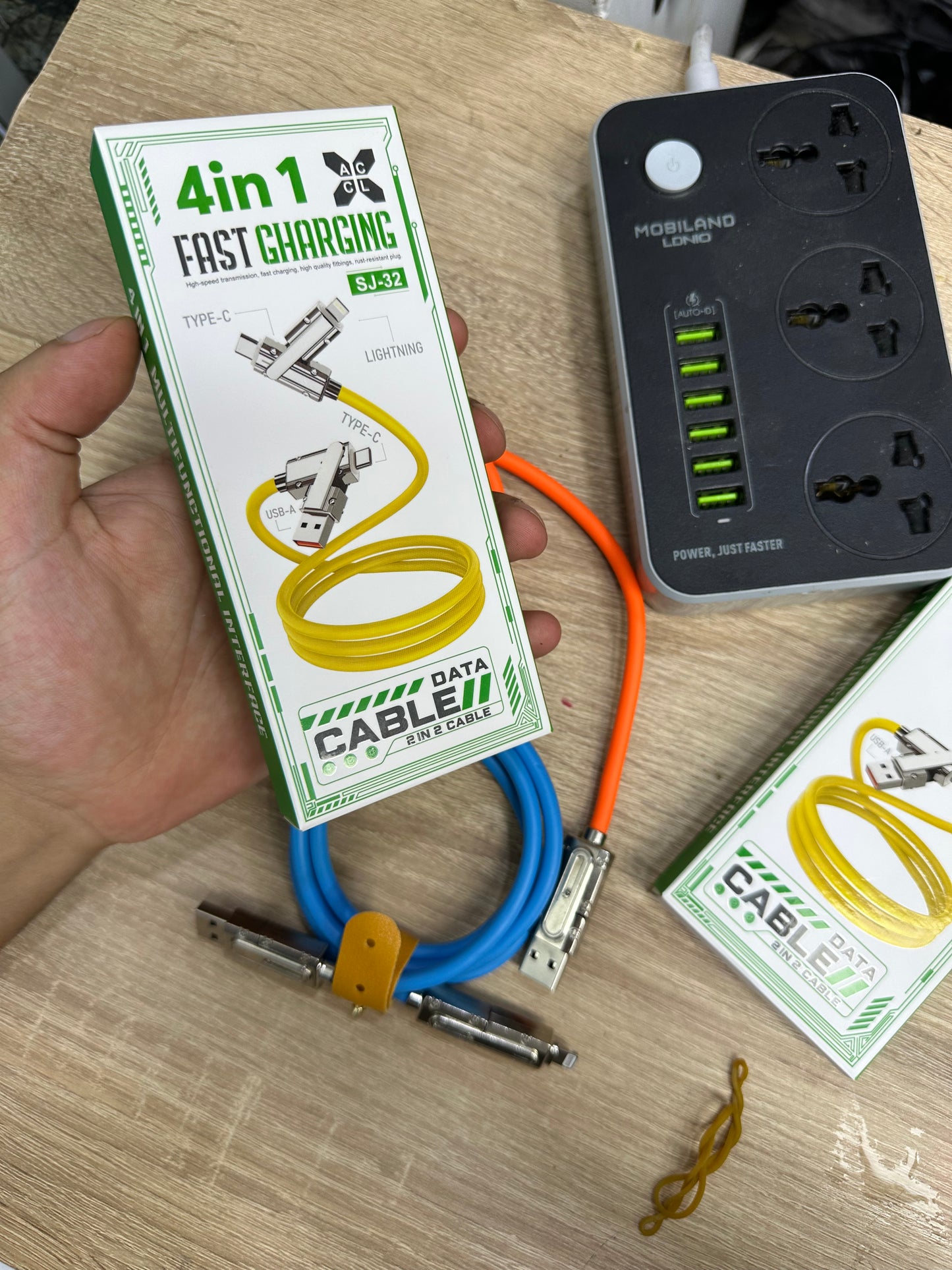 Câble 4 en 1 silicone fast charge