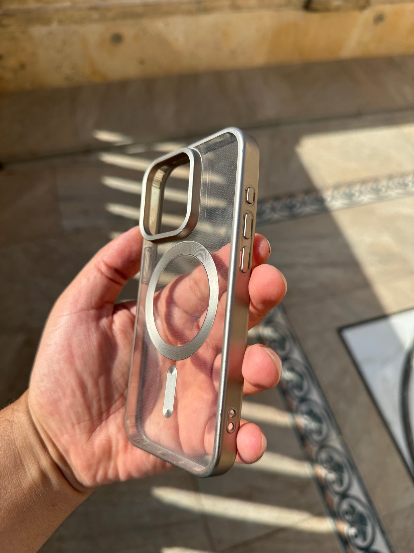 Silicone MagSafe titanium