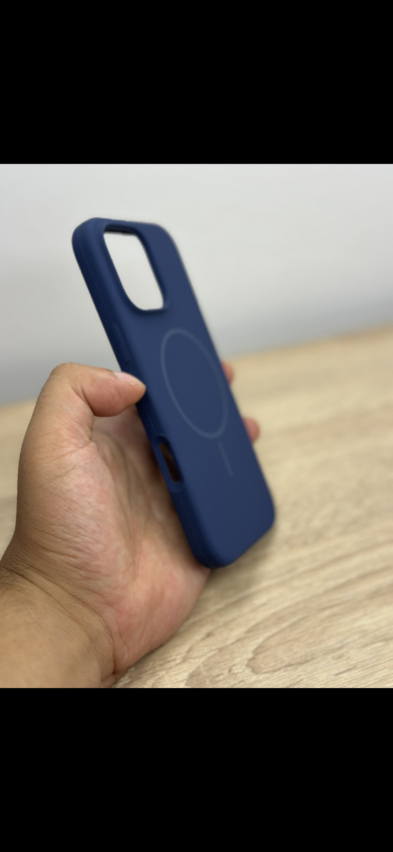 Silicone MagSafe