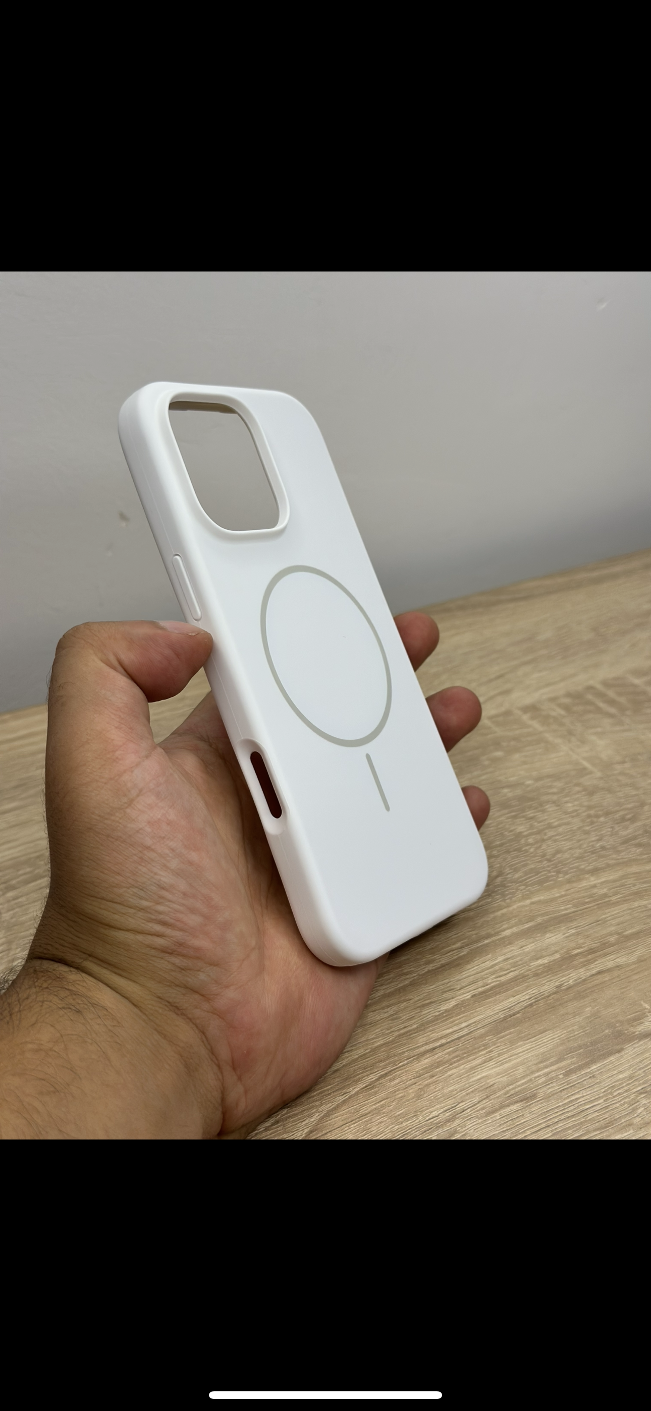 Silicone MagSafe