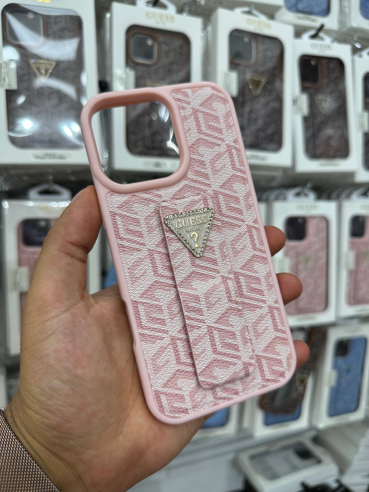 Guess support original