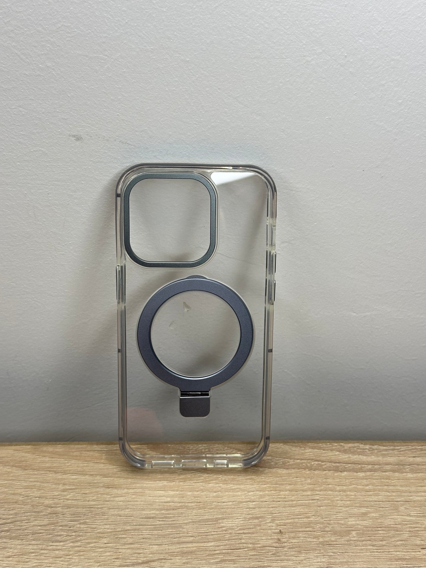 Antichoc côté métal MagSafe support