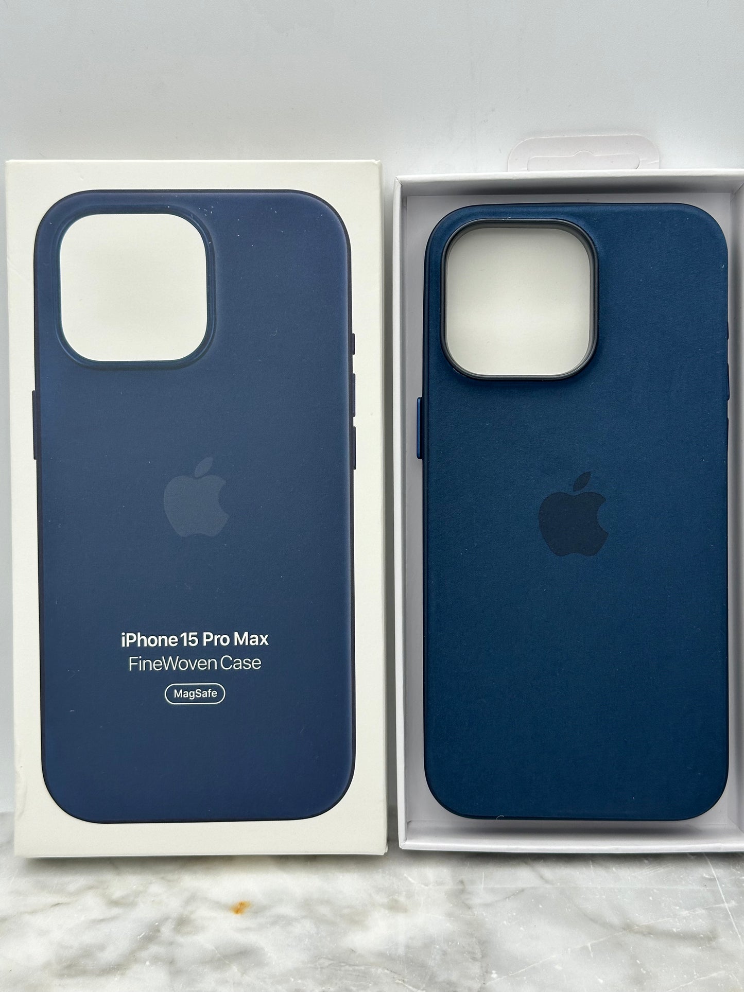 Finewoven case/15 pro max
